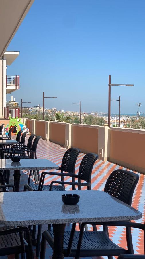 Hotel Alexander Resort Rimini Ngoại thất bức ảnh