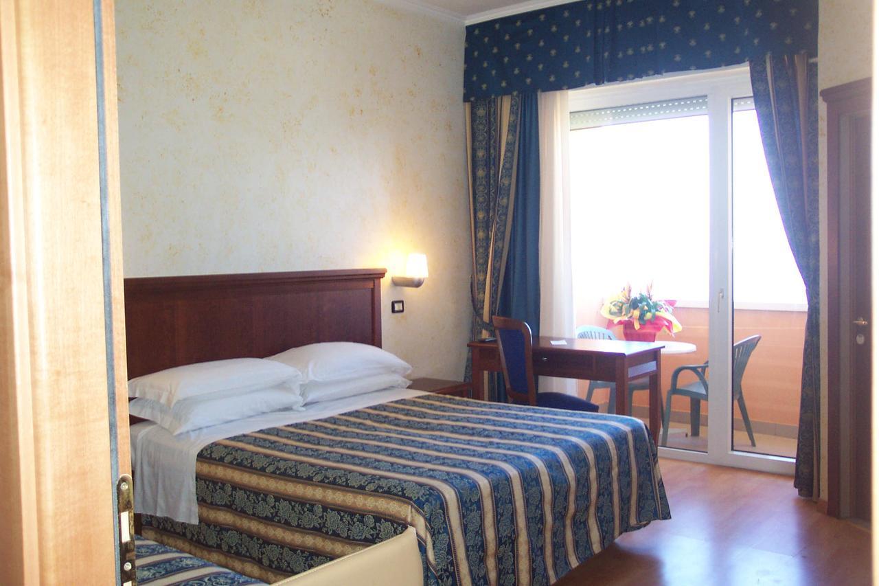 Hotel Alexander Resort Rimini Ngoại thất bức ảnh