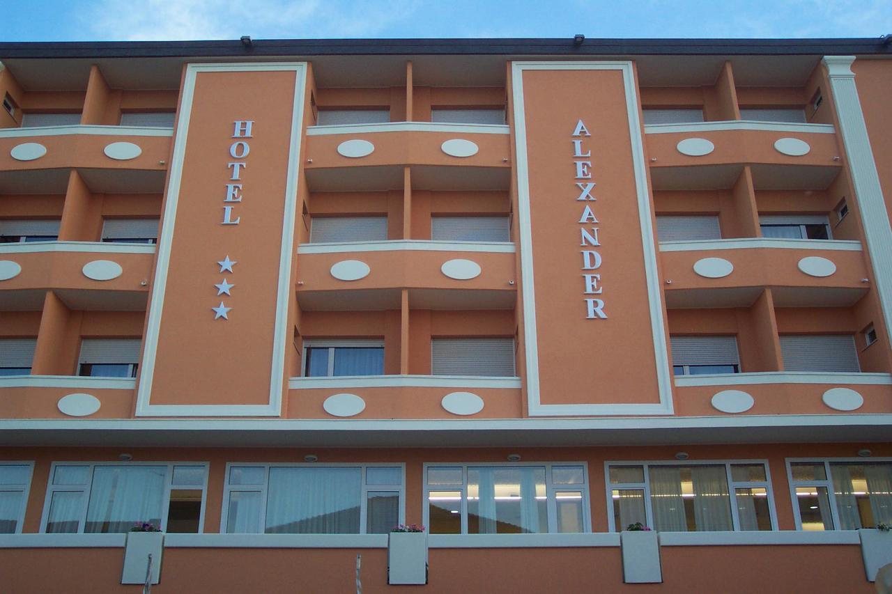 Hotel Alexander Resort Rimini Ngoại thất bức ảnh