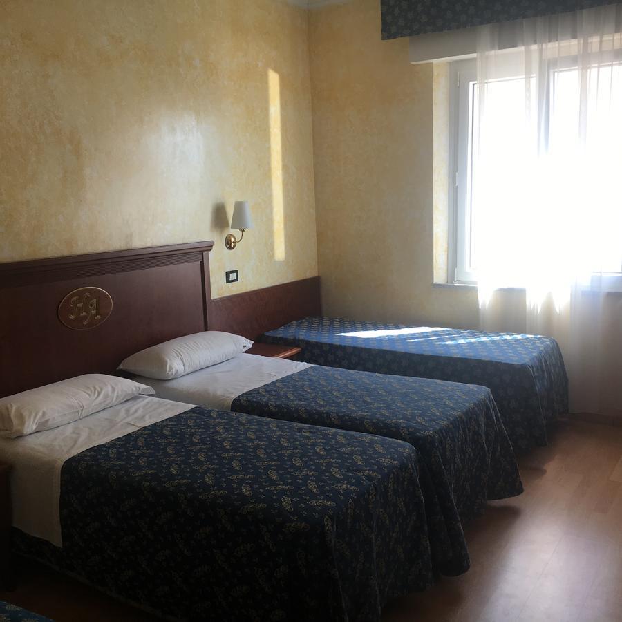 Hotel Alexander Resort Rimini Ngoại thất bức ảnh