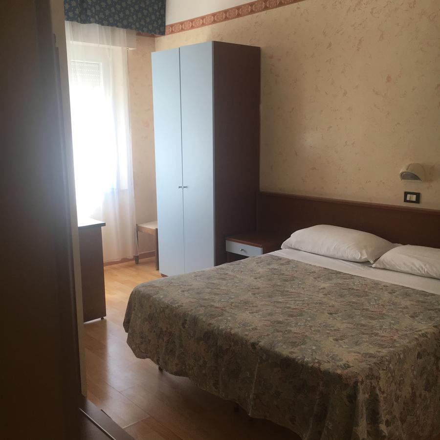 Hotel Alexander Resort Rimini Ngoại thất bức ảnh
